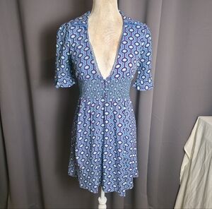 Urban Outfitters Geometric Print Smocked Waist Dress – Women’s Size S